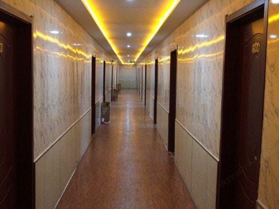 Qingxu Sunshine Bathing Industry Hotel Hotel in China