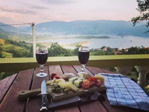 Pansion Renata Hotel in Federation of Bosnia and Herzegovina