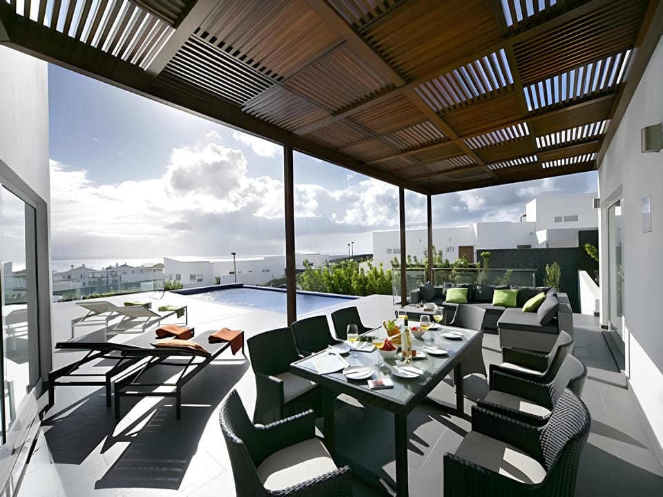 Hoopoe Villas Lanzarote Hotel in Playa Blanca