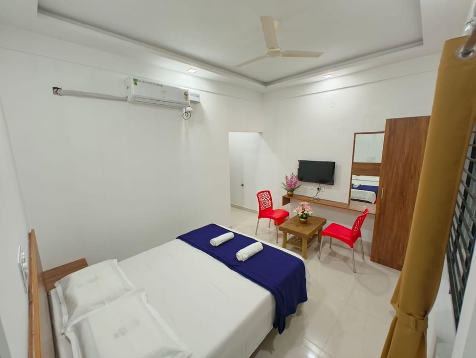 SPR COMFORTS Lodge in Karnataka