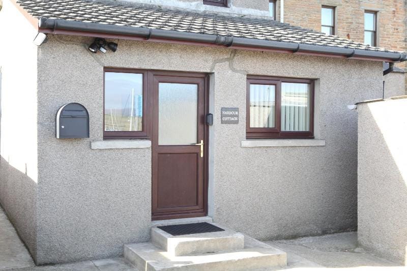 Harbour Cottage Hotel in Scotland