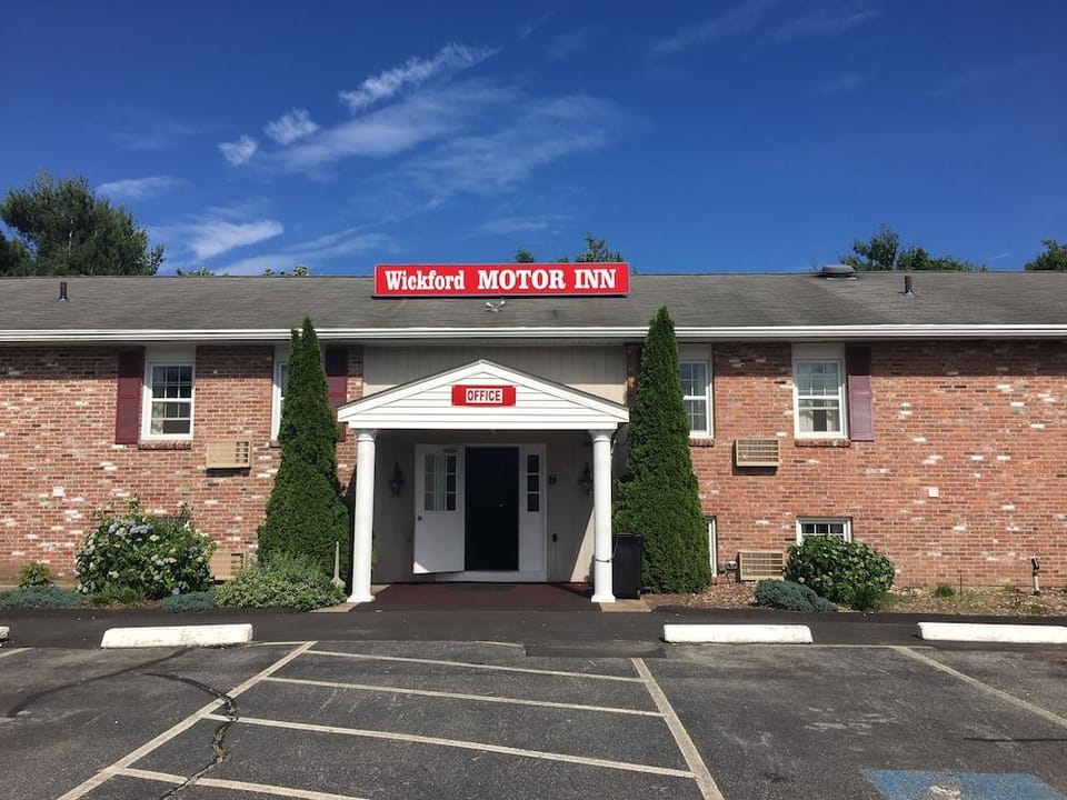 Wickford Motor Inn Motel in North Kingstown