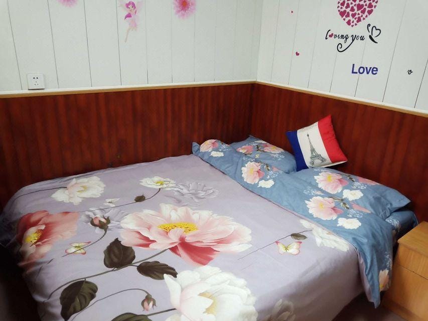 Qingdao Tiantian Hostel Hotel in Qingdao