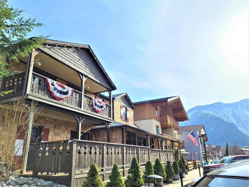 Mrs. Anderson's Lodging Hotel in Leavenworth