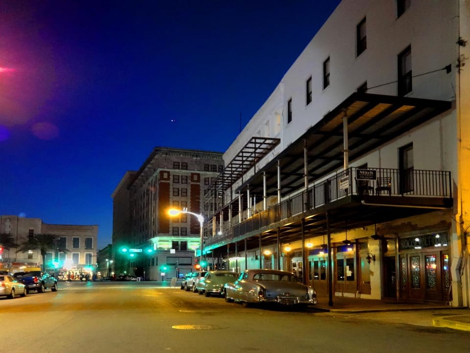Maison Pierre Lafitte Hotel in French Quarter