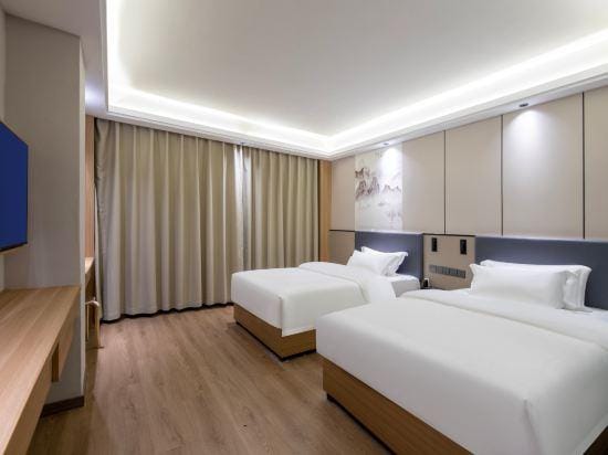 Tongcheng Polie Hotel (Tongcheng Liuchichiang) Hotel in Jiangsu