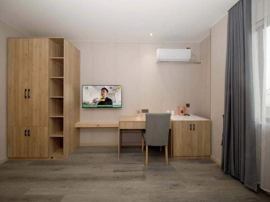 Haiyan Balan Serviced Apartment Hotel in Zhejiang