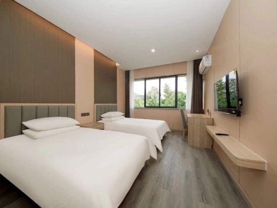 Haiyan Balan Serviced Apartment Hotel in Zhejiang