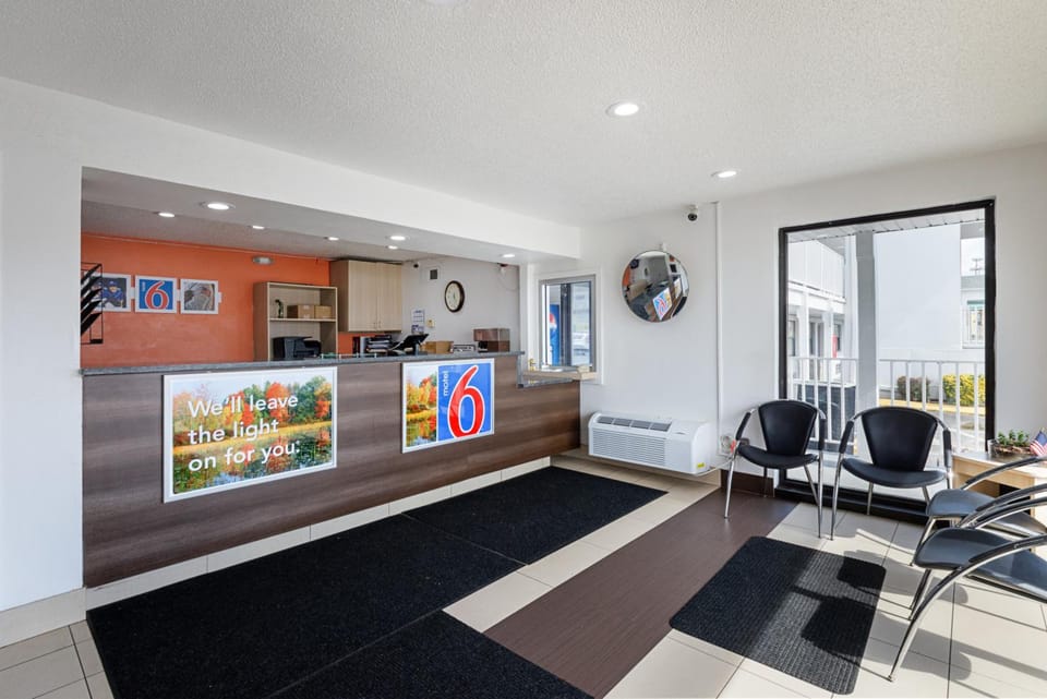 Motel 6 Chattanooga, TN Hotel in Chattanooga