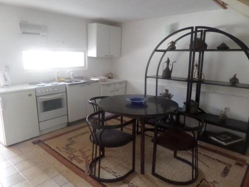 Green River Apartment Hotel in Mostar