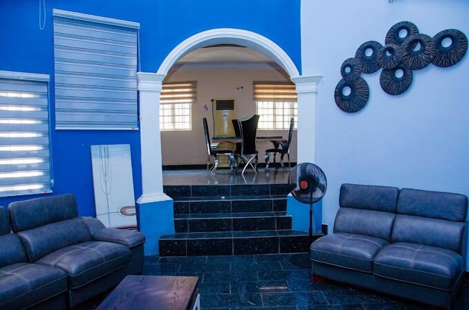 Hill Crest Apartments Hotel in Nigeria