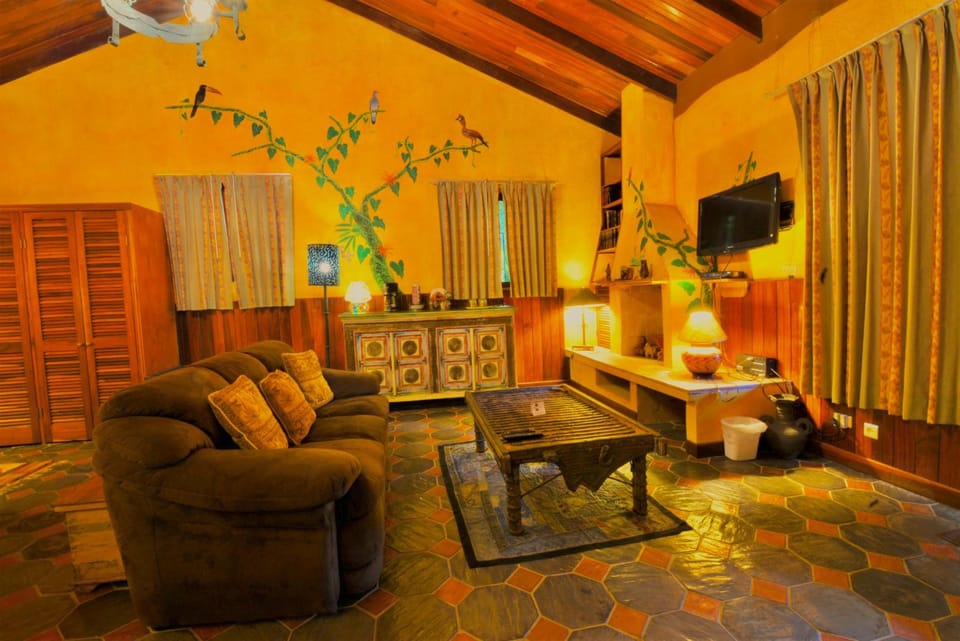 Hotel La Mansion Inn Arenal Hotel in Alajuela Province