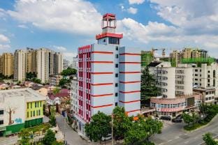 Xiangmu Hotel (Wuhu High-Speed Railway Station Zheshan Park) Hotel in Nanjing