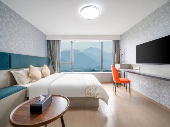 Siji Xishe Apartment (Tonglu East Station) Hotel in Hangzhou