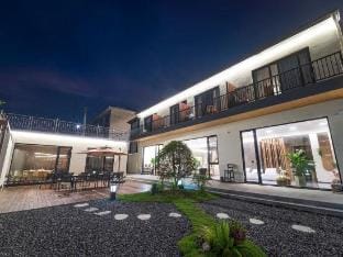 Yincaolu Qimengli Qixi Homestay (Yalu Drifting Branch) Hotel in Hangzhou