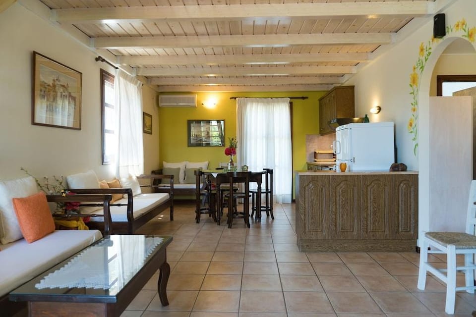 Villas Therianos Hotel in Zakynthos, Greece