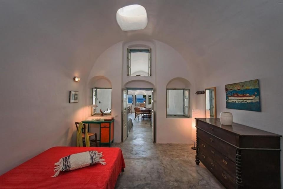 Opuntia by Thireon Hotel in Oia
