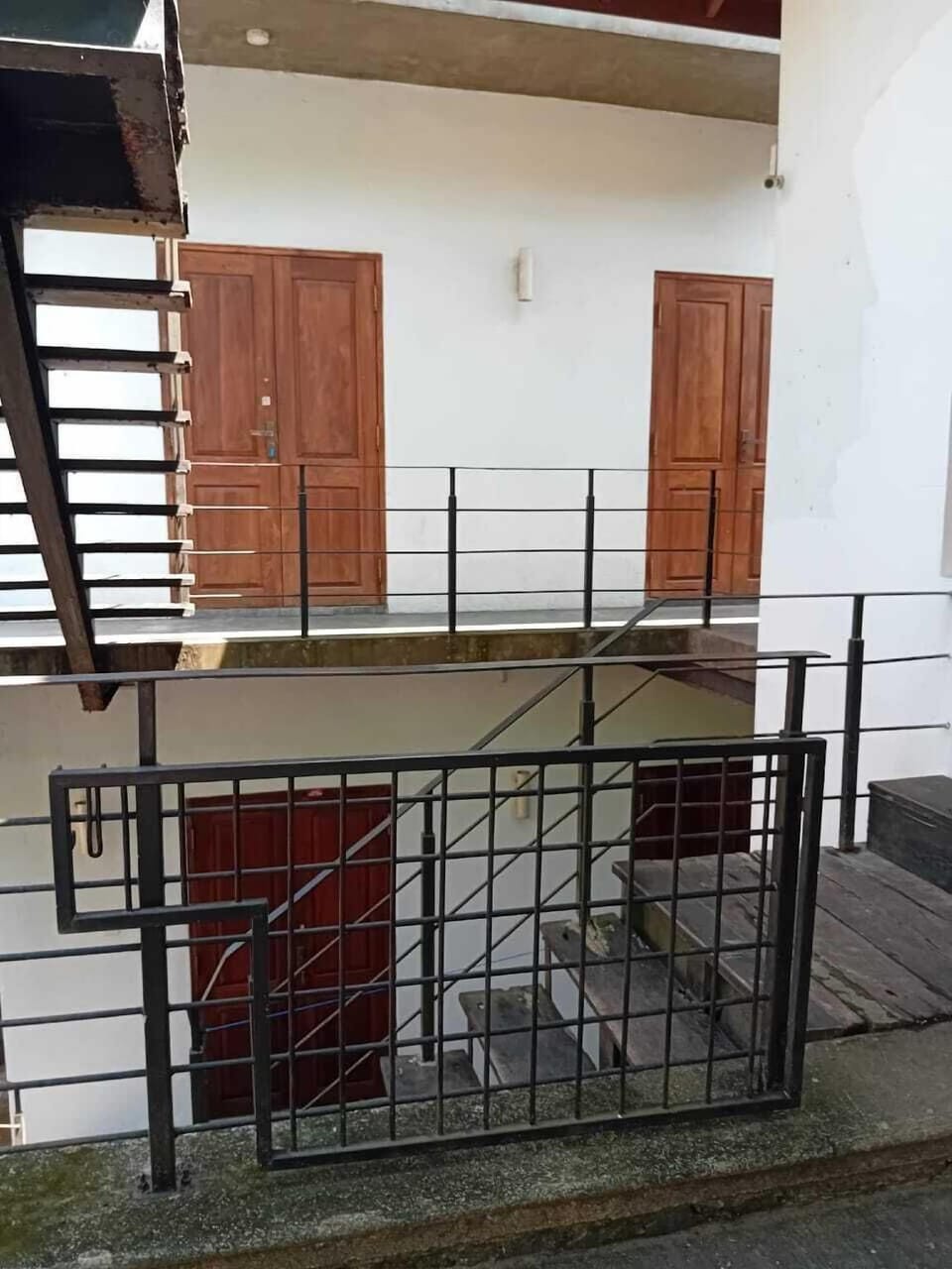 Crips Hill Apartments Hotel in Galle