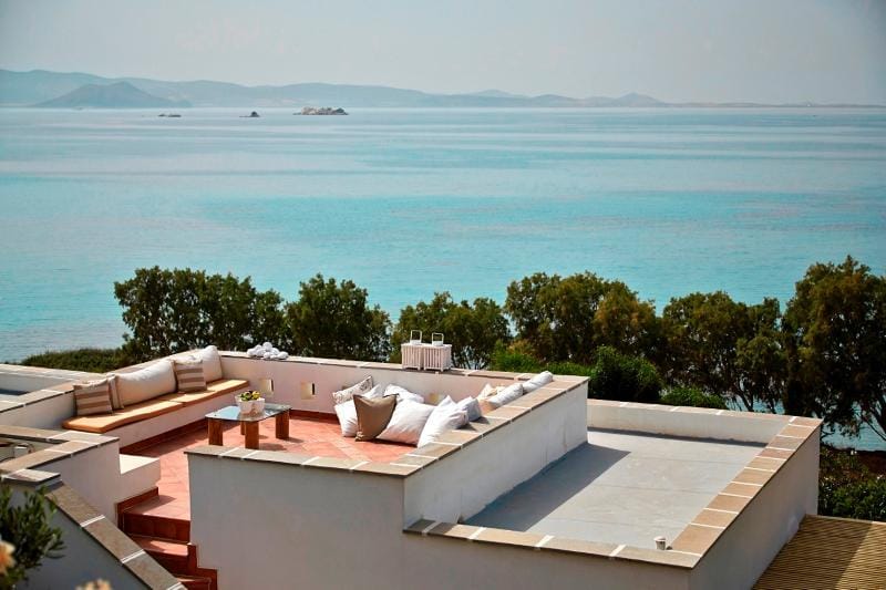 Villa Paradise Hotel in Decentralized Administration of the Aegean