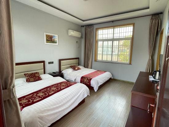 Guangde Nanfang Hotel Hotel in China