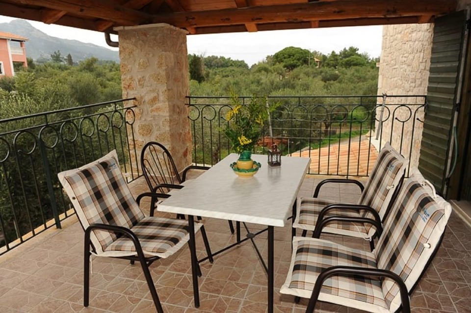 Ammos Villas Hotel in Peloponnese, Western Greece and the Ionian