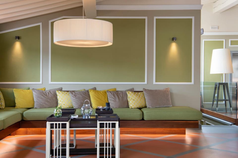 Bar/lounge
