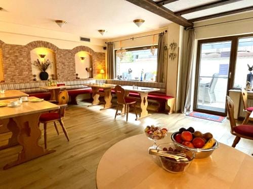 Ferienpension bei Stenze Hotel in Cochem-Zell