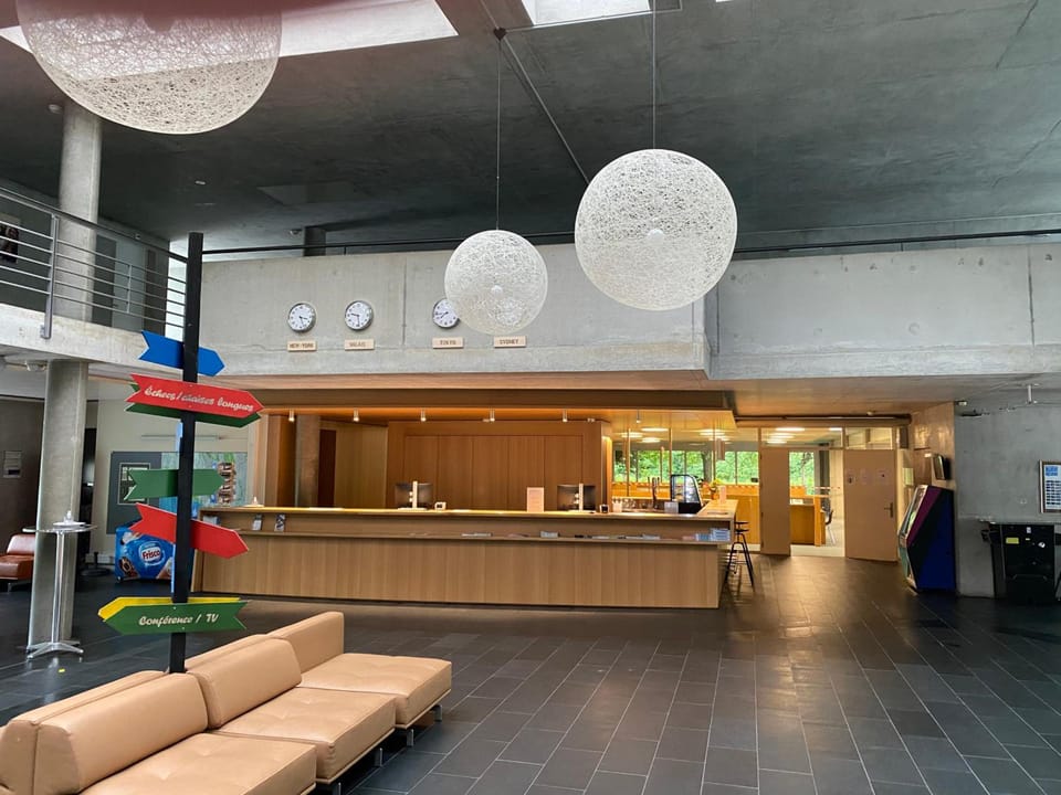 Lausanne Youth Hostel Jeunotel Hostel in Lausanne