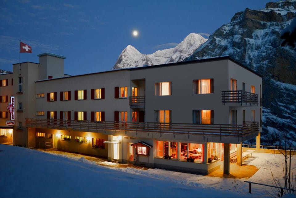 Hotel Edelweiss Superior Hotel in Murren