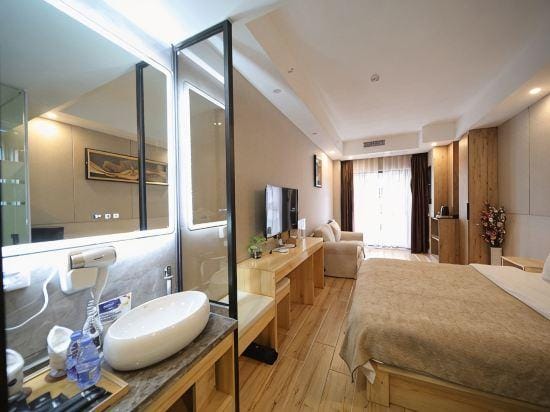 Chongqing Bugong Serviced Apartment Hotel in China