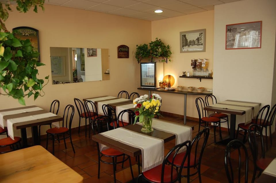 Kyriad Direct Grenoble Hotel in Grenoble