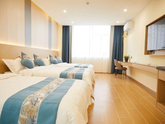 Xintun Holiday Hotel（Shanghai Jiuting Subay Station Branch） Hotel in Shanghai