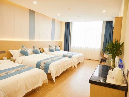 Xintun Holiday Hotel（Shanghai Jiuting Subay Station Branch） Hotel in Shanghai