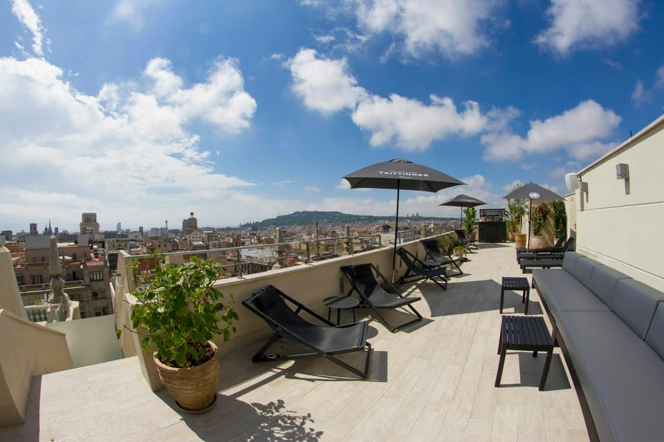El Avenida Palace Hotel in Barcelona