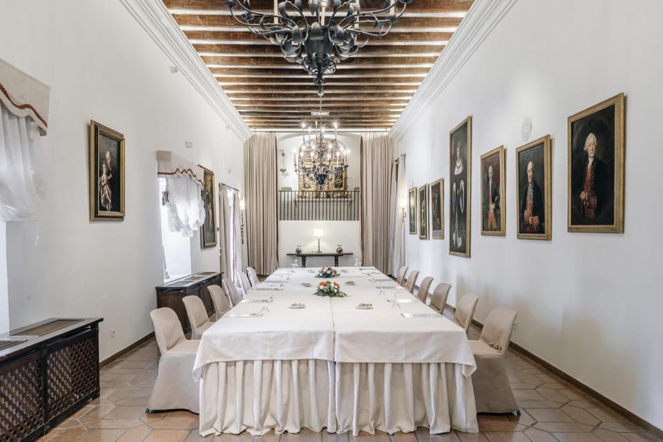 Meeting room / ballrooms
