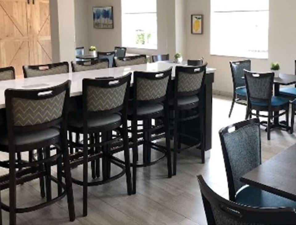 Denton Creek Inn Hotel in Fort Worth