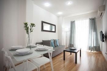 Apartamentos Fuencarral 50 Hotel in Centro