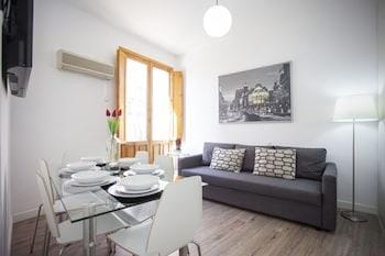 Apartamentos Fuencarral 50 Hotel in Centro