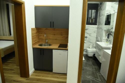 Cattleya hotel Hotel in Montenegro