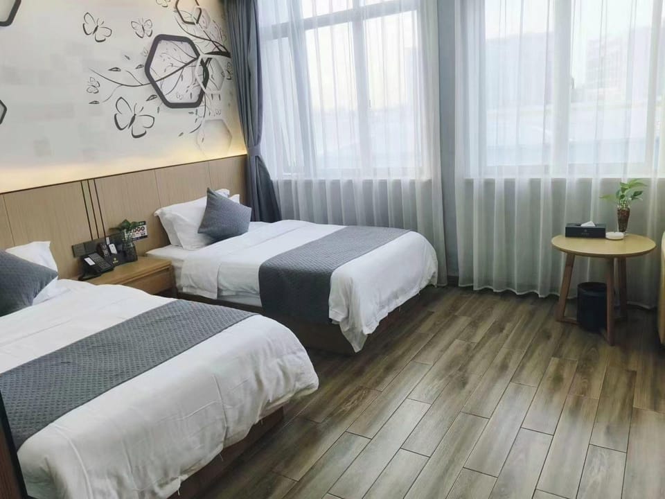 Ruiya Hotel Hotel in Zhejiang