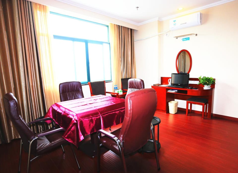 GreenTree Inn Anhui Lu'an Mozitan Road Yiwu Small Commodity Market Business Hotel Hotel in Jiangsu