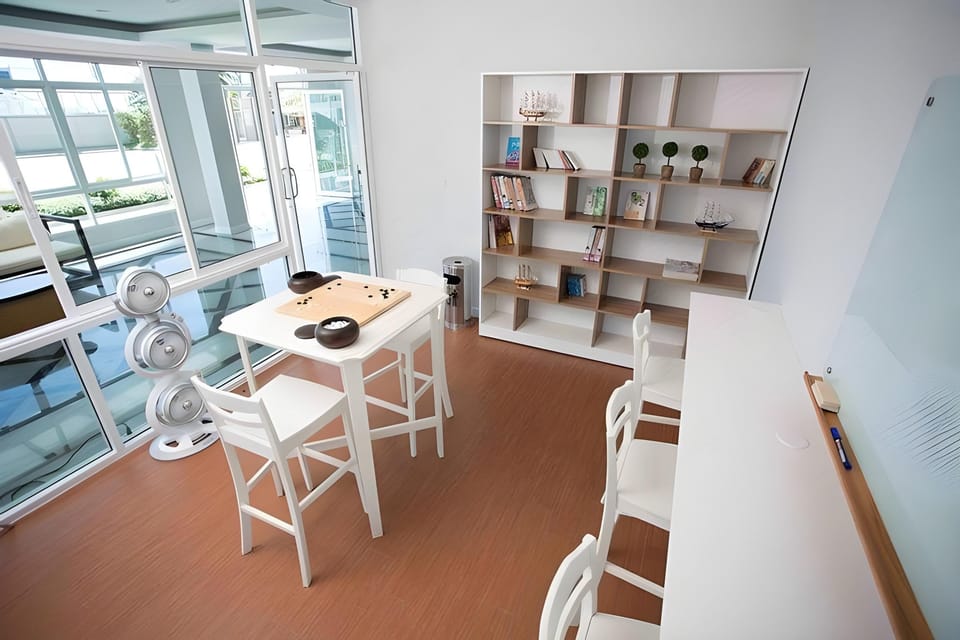 BBG Seaside Luxurious Service Apartment Apartment hotel in Chon Buri Changwat
