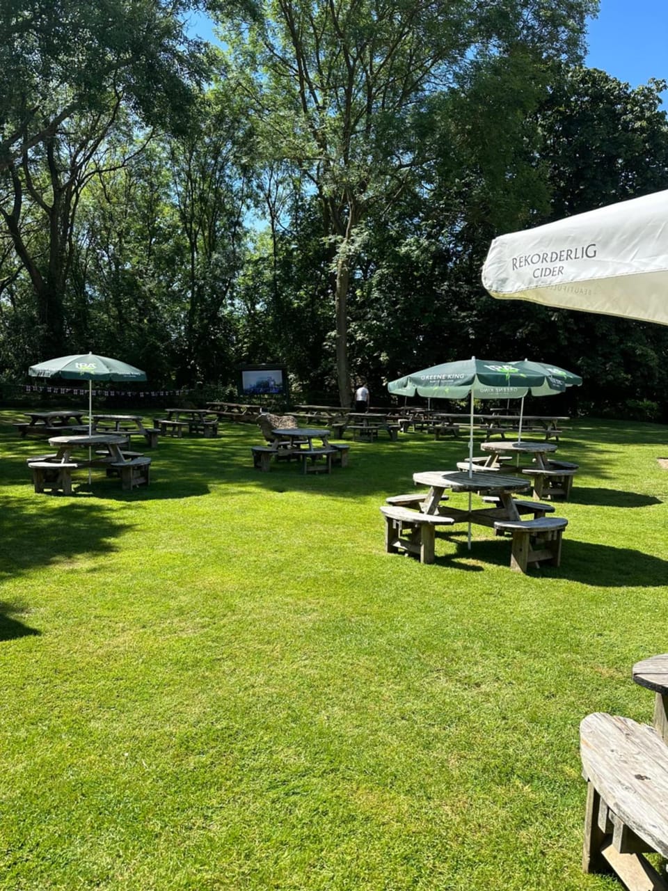 The Black Horse - Brent Pelham, Buntingford Inn in East Hertfordshire District