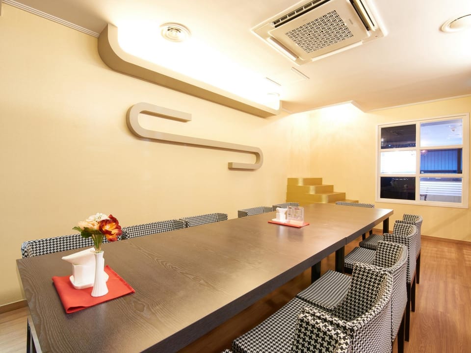 Shin Shin Hotel Hotel in Busan