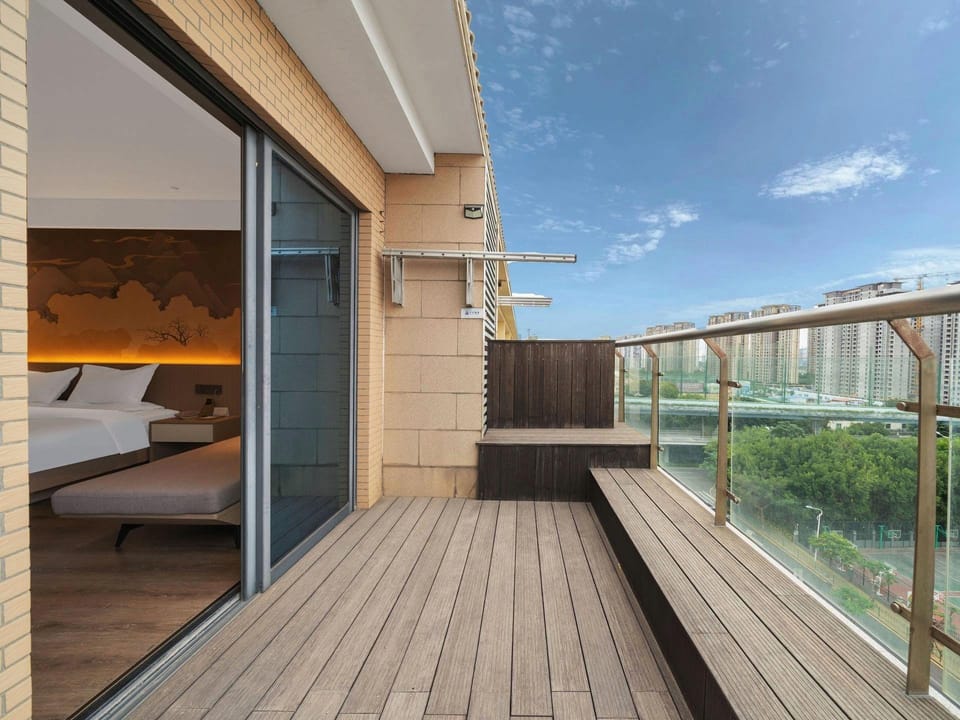 Cheerymay Hotel Xiamen Airport Wuyuan Bay Hotel in Xiamen