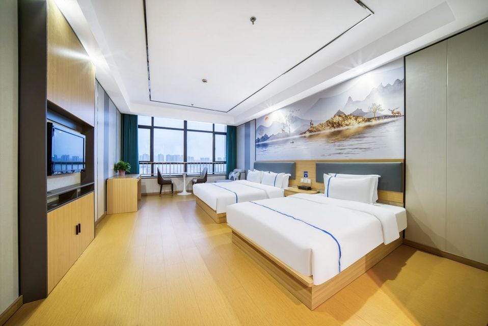 Liuchao Mingshi Hotel (Hangzhou Liangzhu Logistics Center Branch) Hotel in Hangzhou