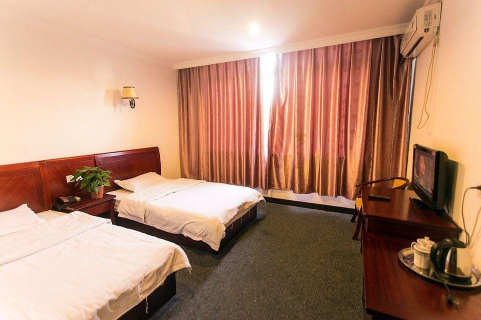 Mingyue Chain Hotel (Kunshan Railway Station) Hotel in Shanghai
