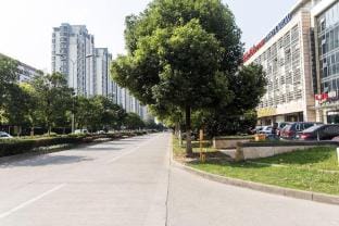 Junyi Hotel (Kunshan Hengshan Road South Railway Station) Hotel in Shanghai