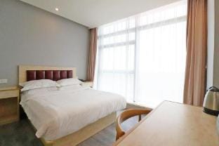 Ru Jia Pebble Hotel (Shanghai Jiayi Road Subway Station) Hotel in Shanghai