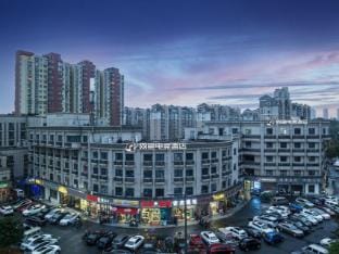 WanYoo Esports Hotel (Nanjing Hongyang Plaza Taishan Xincun Subway Station) Hotel in Nanjing